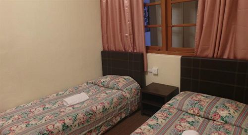 Dew Drop Inn タナ・ラタ エクステリア 写真