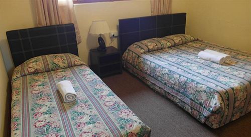 Dew Drop Inn タナ・ラタ エクステリア 写真